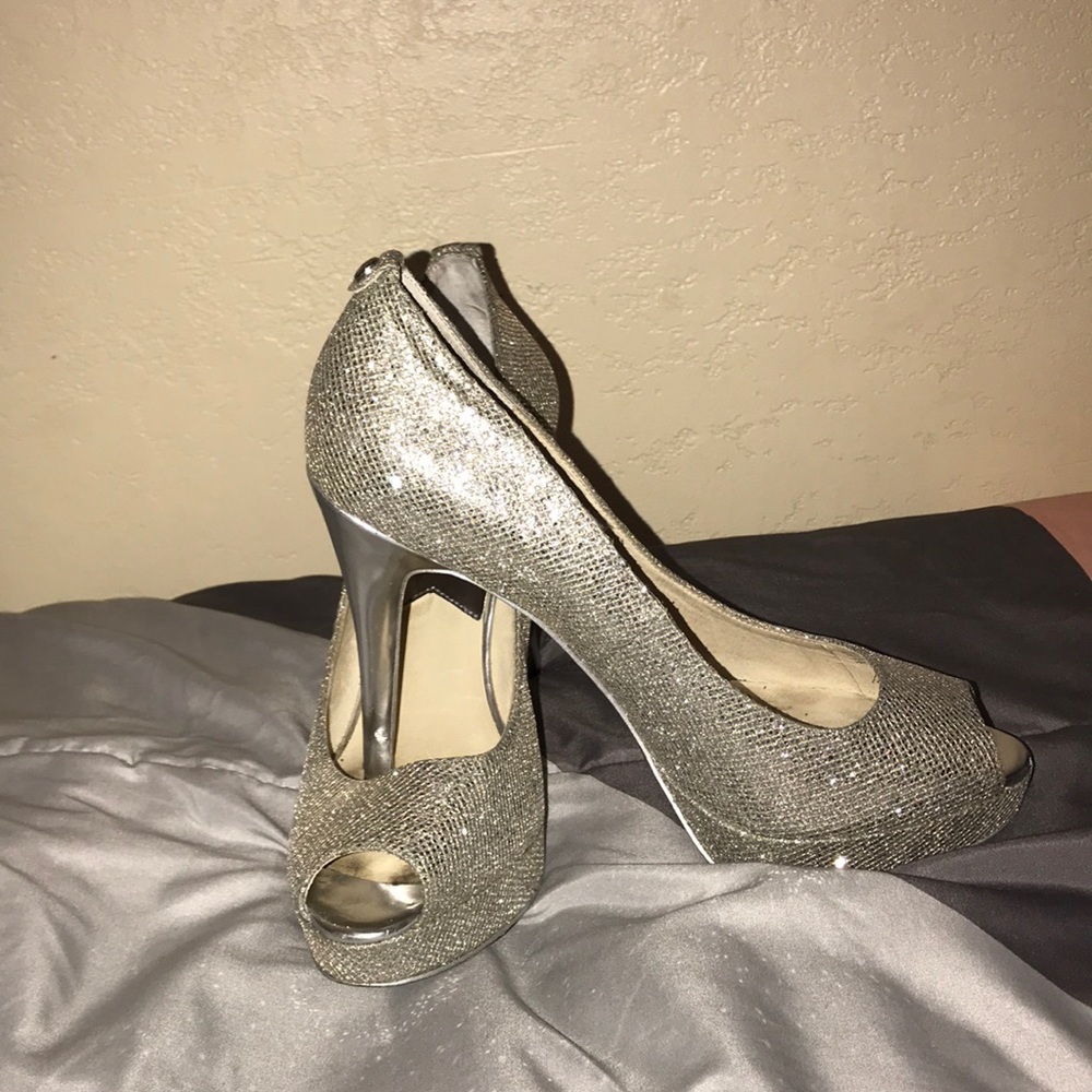 MK Heels